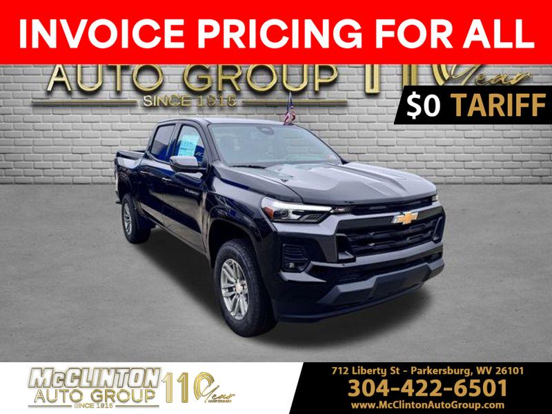 2025 Black Chevrolet Colorado 4WD LT Truck