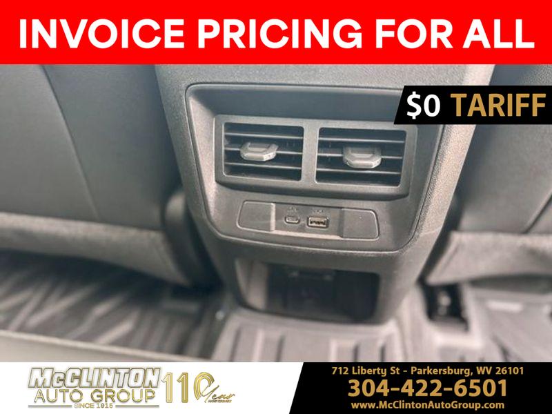 2025 Black Chevrolet Colorado 4WD LT 4X4 Truck