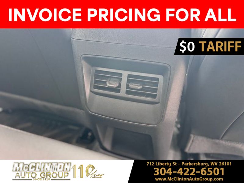 2025 Sterling Gray Metallic Chevrolet Colorado 4WD Trail Boss 4X4 Truck