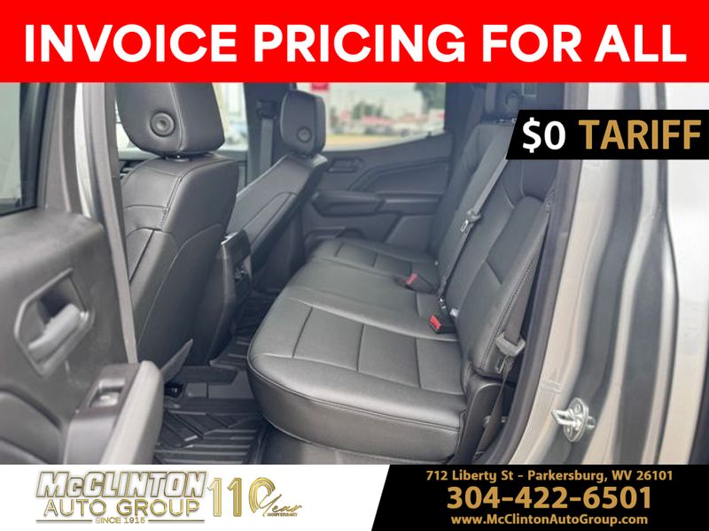 2025 Sterling Gray Metallic Chevrolet Colorado 4WD Trail Boss 4X4 Truck