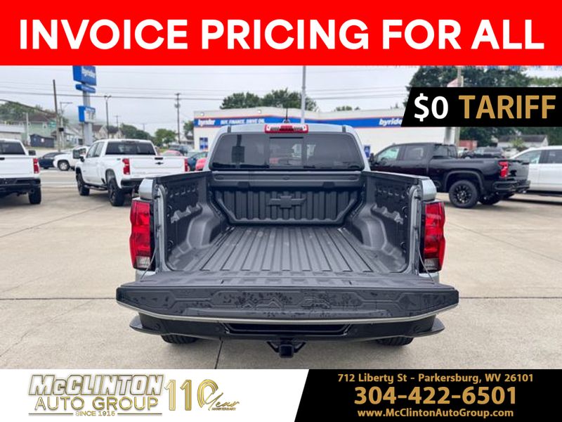 2025 Sterling Gray Metallic Chevrolet Colorado 4WD Trail Boss 4X4 Truck