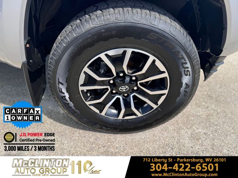 2021 Silver Sky Metallic Toyota Tacoma 4WD TRD Sport 4X4 Truck