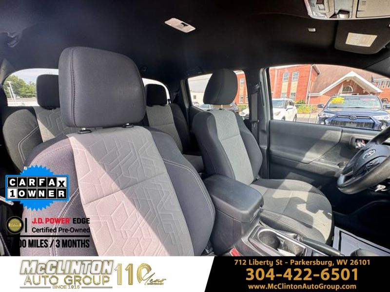 2021 Silver Sky Metallic Toyota Tacoma 4WD TRD Sport 4X4 Truck