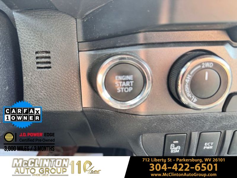2021 Silver Sky Metallic Toyota Tacoma 4WD TRD Sport 4X4 Truck