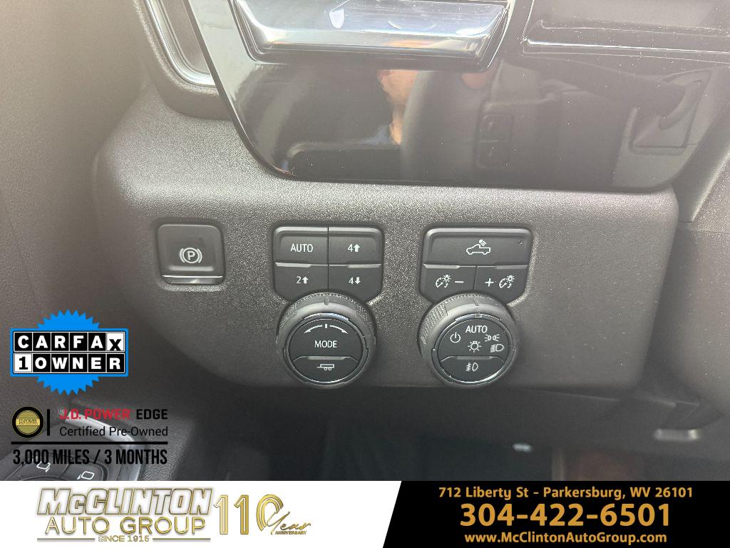 2024 Summit White Chevrolet Silverado 1500 LT Trail Boss 4X4 Truck