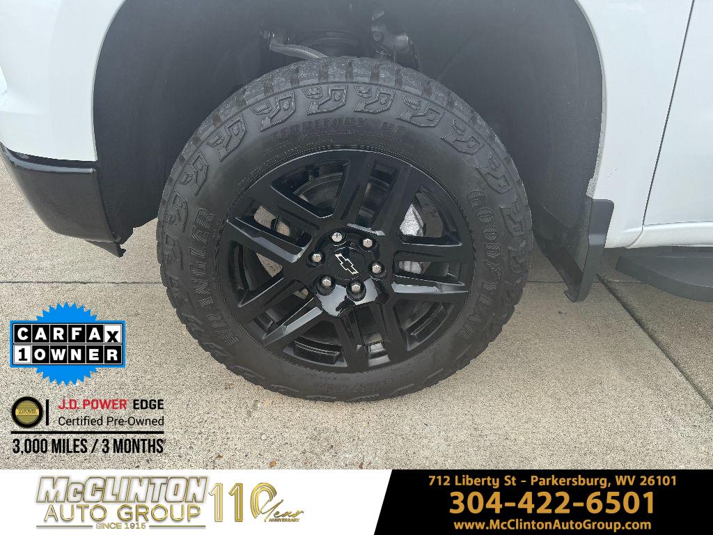 2024 Summit White Chevrolet Silverado 1500 LT Trail Boss 4X4 Truck