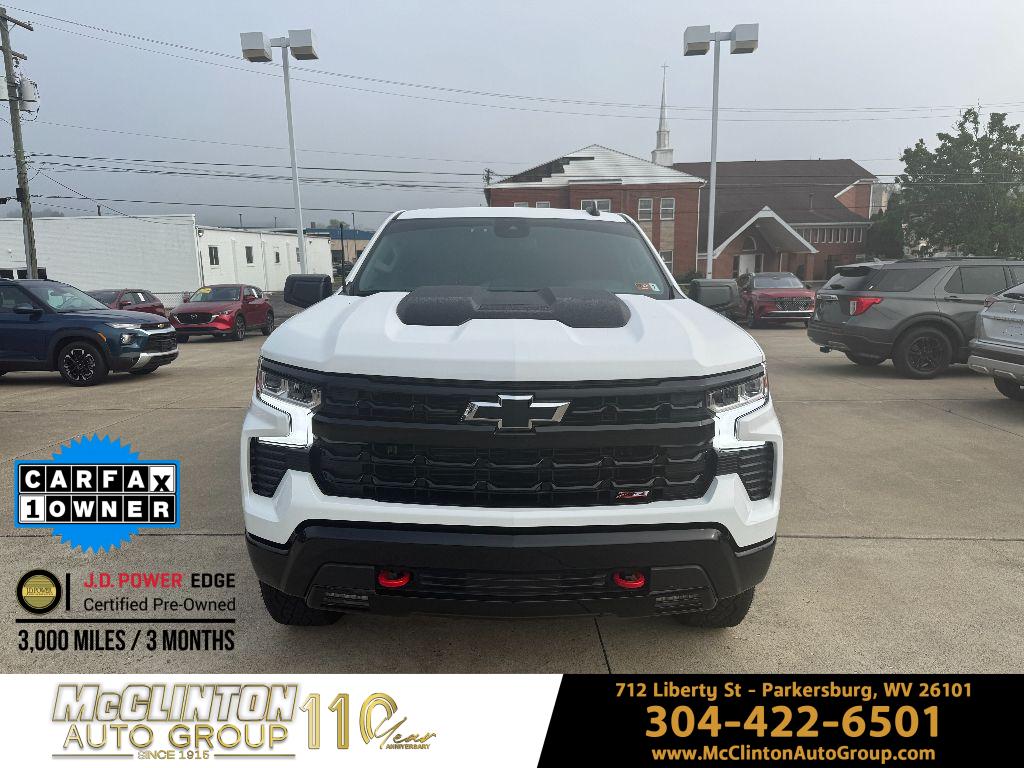 2024 Summit White Chevrolet Silverado 1500 LT Trail Boss 4X4 Truck