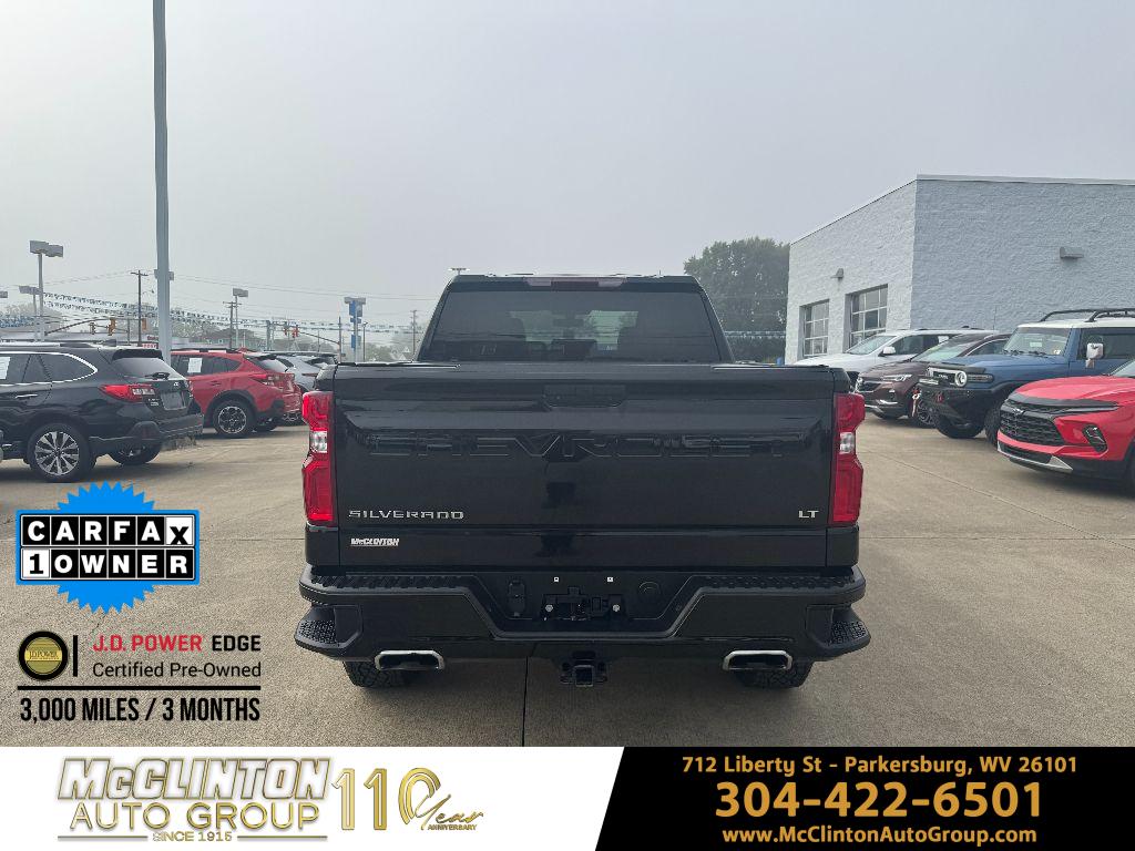 2021 Black Chevrolet Silverado 1500 LT Trail Boss 4X4 Truck