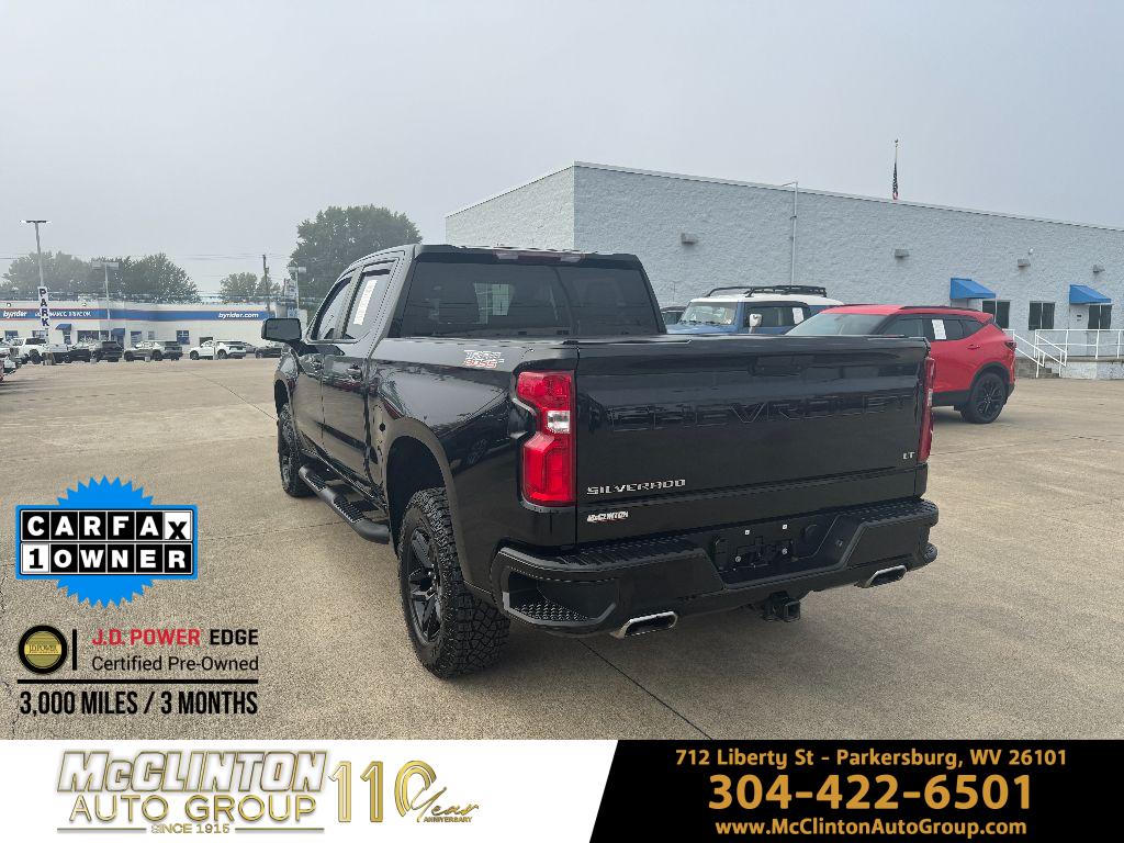 2021 Black Chevrolet Silverado 1500 LT Trail Boss 4X4 Truck