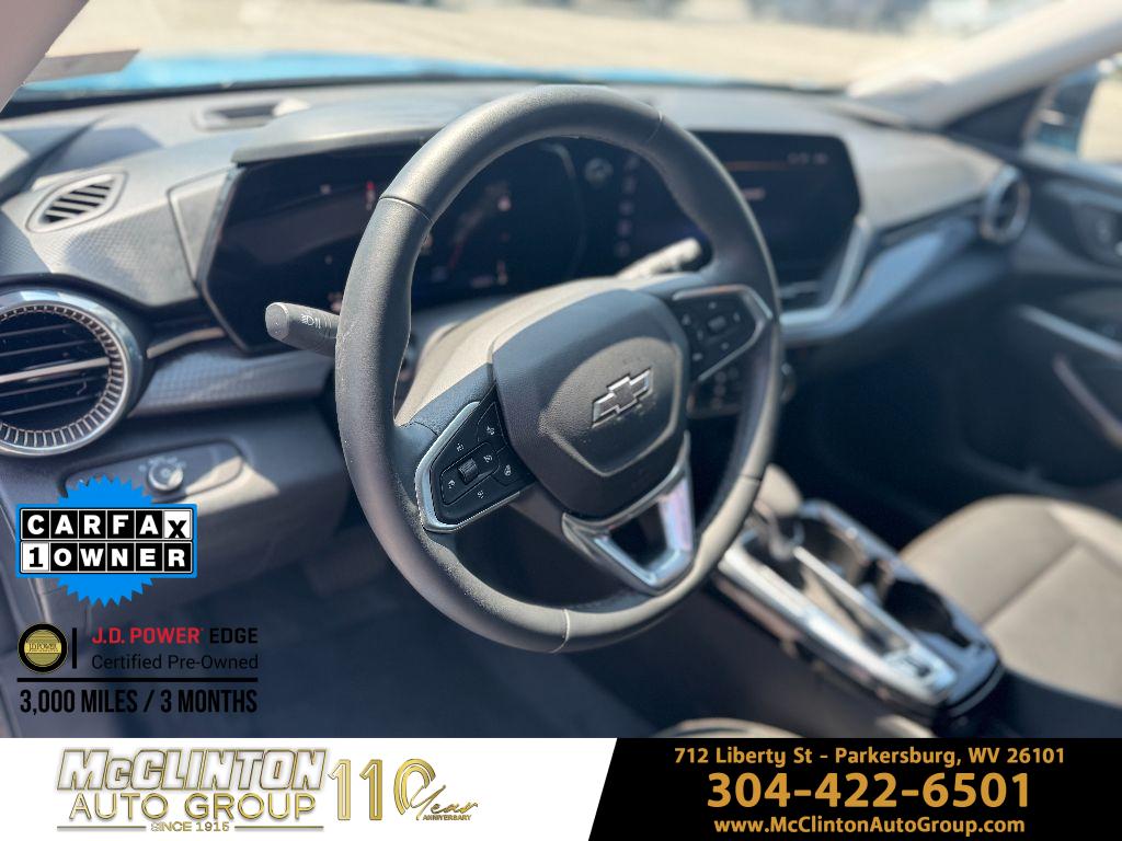 2025 Marina Blue Metallic Chevrolet Trax ACTIV FWD SUV