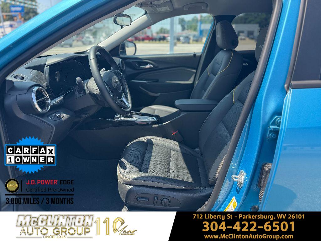 2025 Marina Blue Metallic Chevrolet Trax ACTIV FWD SUV