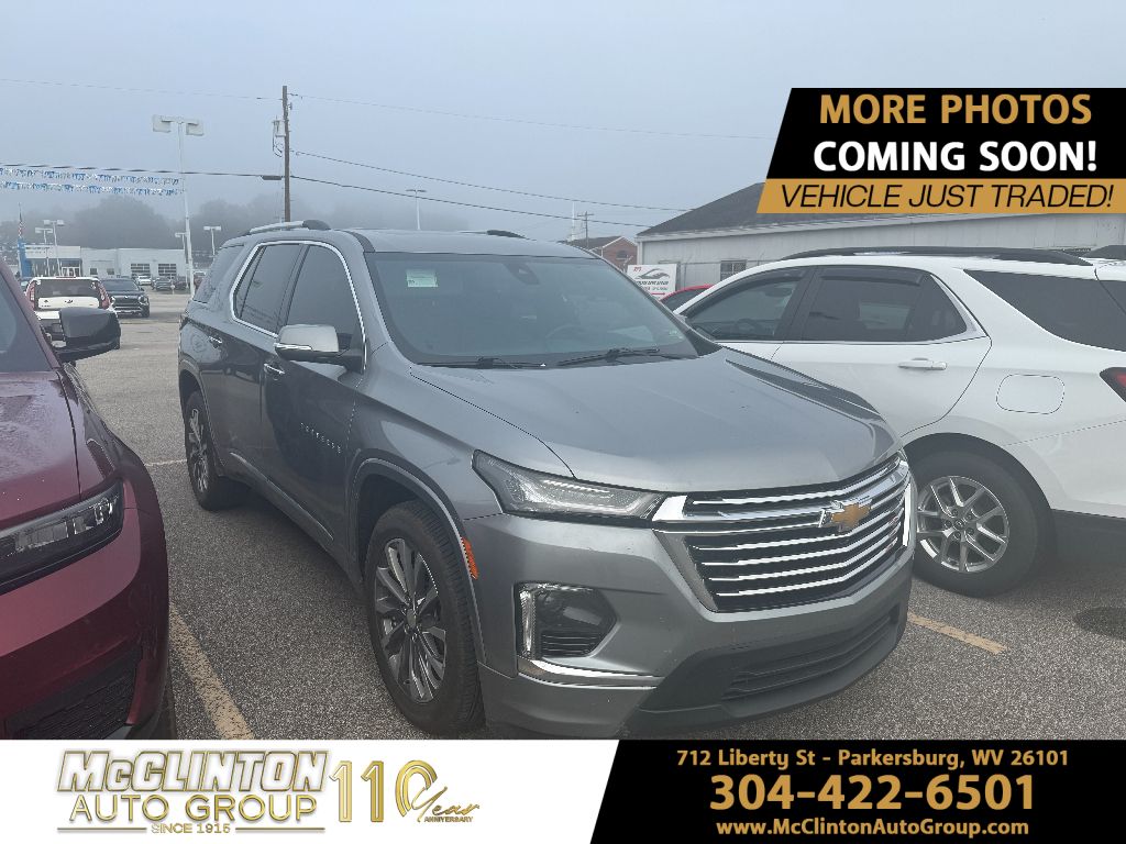 2023 Sterling Gray Metallic Chevrolet Traverse Premier AWD
