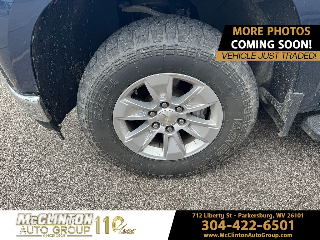 2021 Northsky Blue Metallic Chevrolet Silverado 1500 LT 4X4