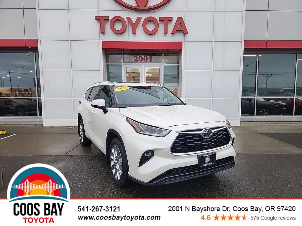 used 2021 Toyota Highlander car, priced at $38,564