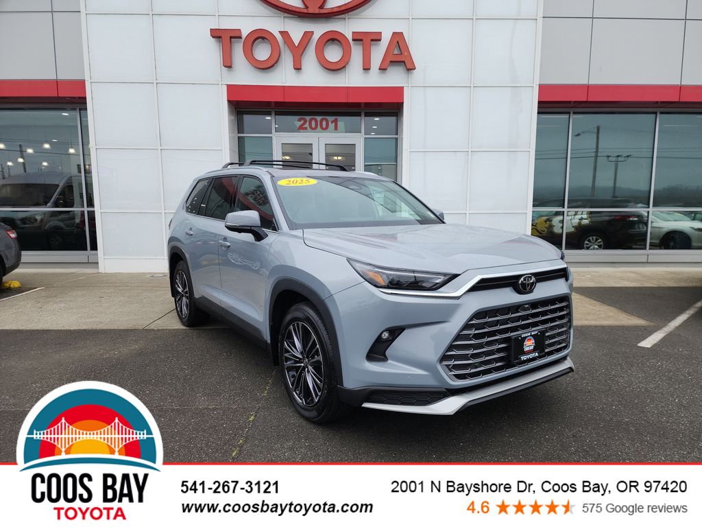 new 2025 Toyota Grand Highlander Hybrid car