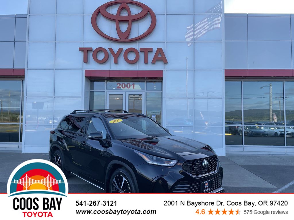 used 2022 Toyota Highlander car, priced at $42,981